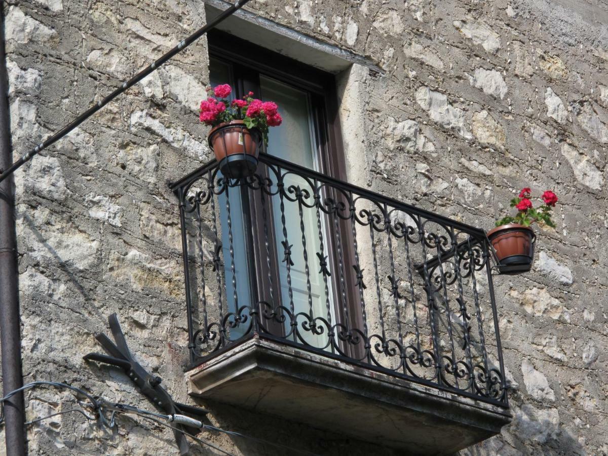 Casa Sarlo Aparthotel Petina ภายนอก รูปภาพ