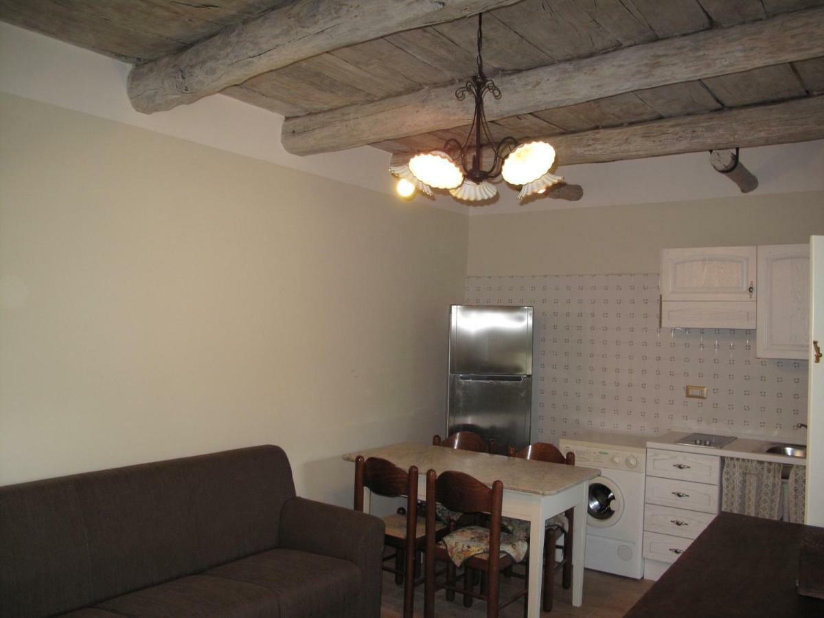Casa Sarlo Aparthotel Petina ภายนอก รูปภาพ