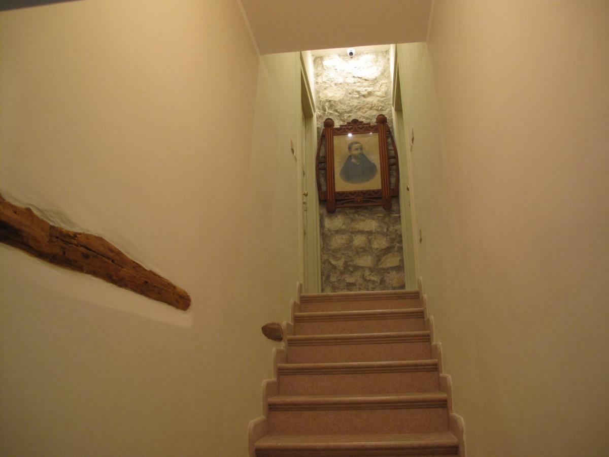 Casa Sarlo Aparthotel Petina ภายนอก รูปภาพ