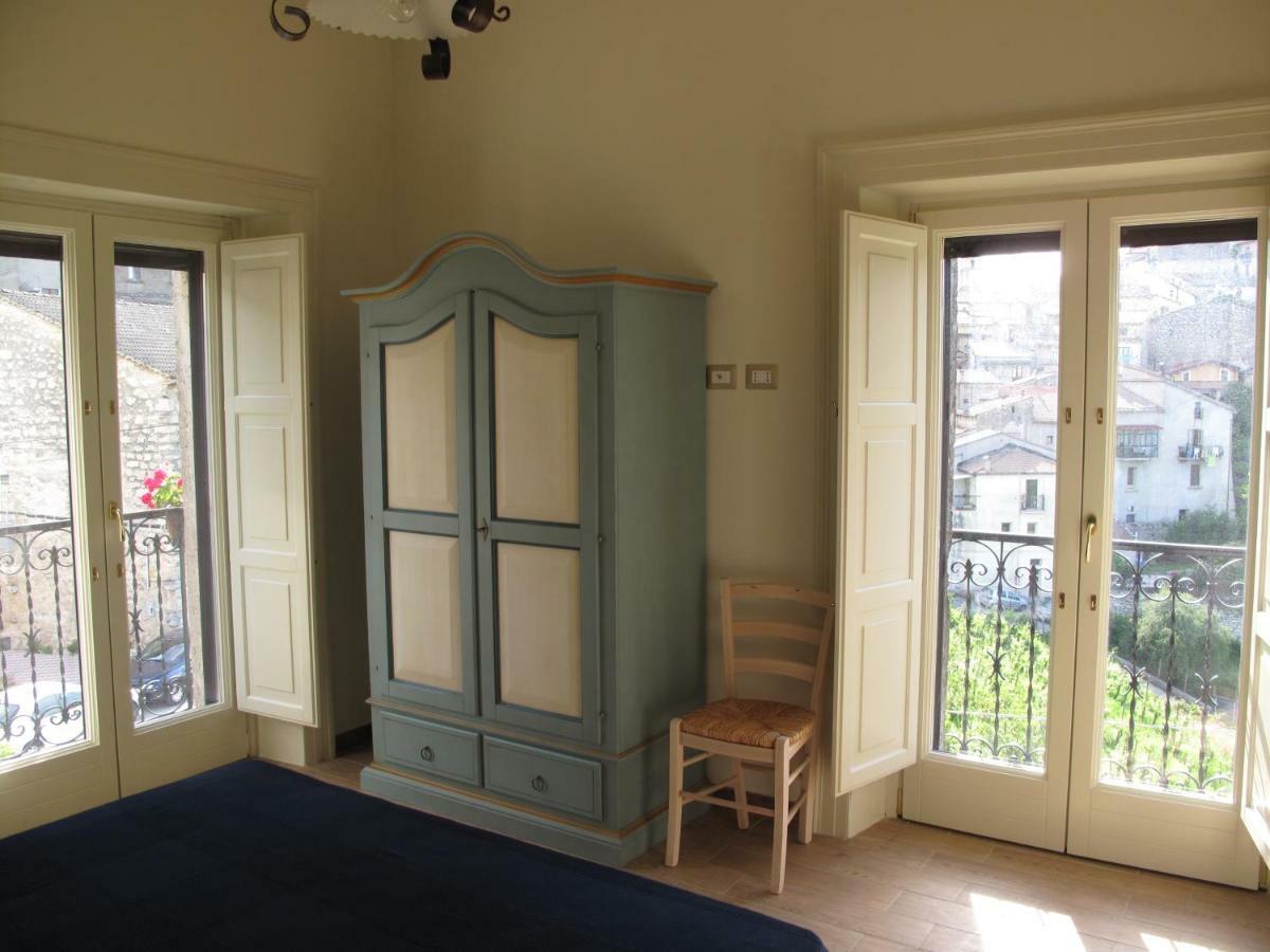 Casa Sarlo Aparthotel Petina ภายนอก รูปภาพ