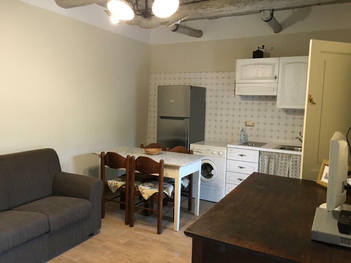 Casa Sarlo Aparthotel Petina ภายนอก รูปภาพ