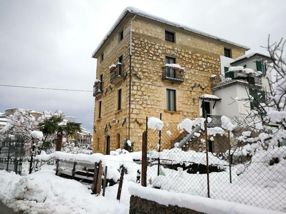 Casa Sarlo Aparthotel Petina ภายนอก รูปภาพ
