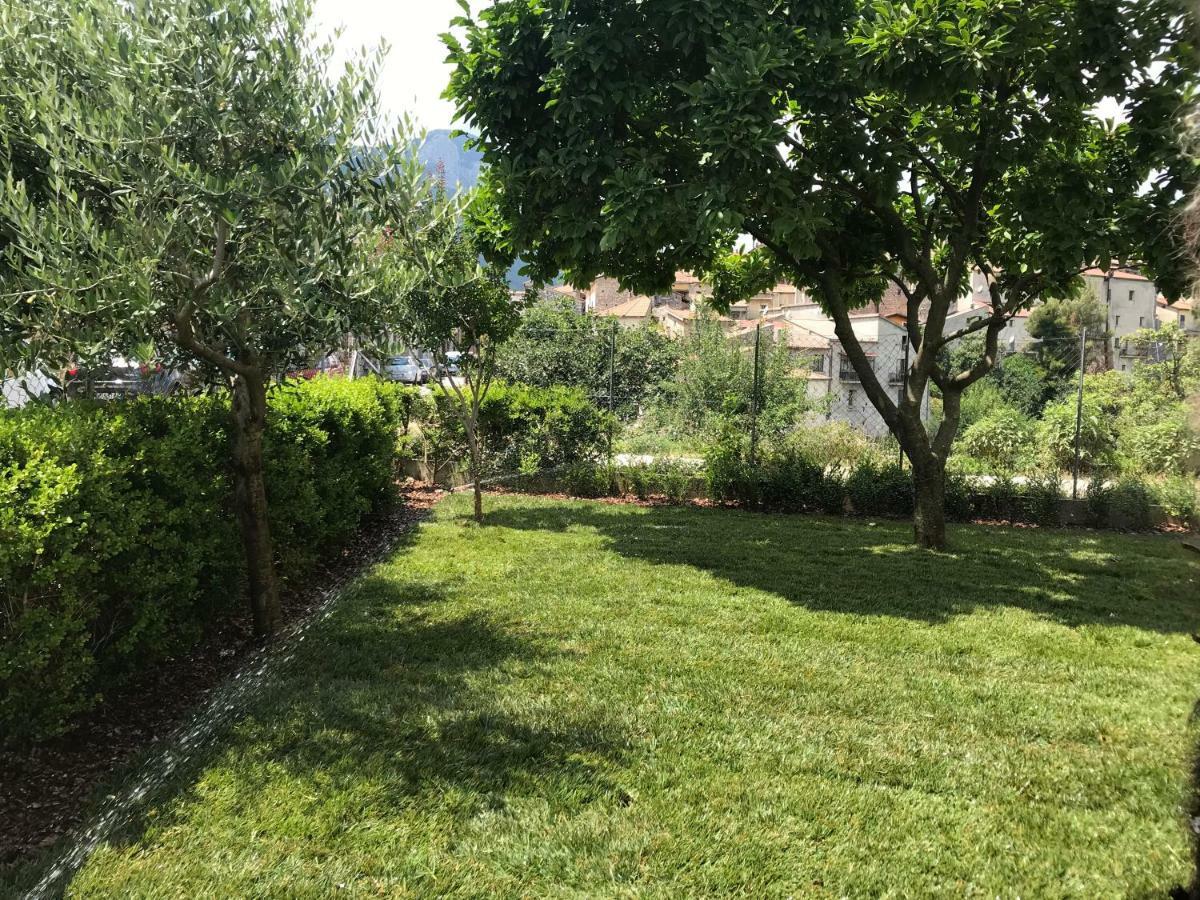 Casa Sarlo Aparthotel Petina ภายนอก รูปภาพ