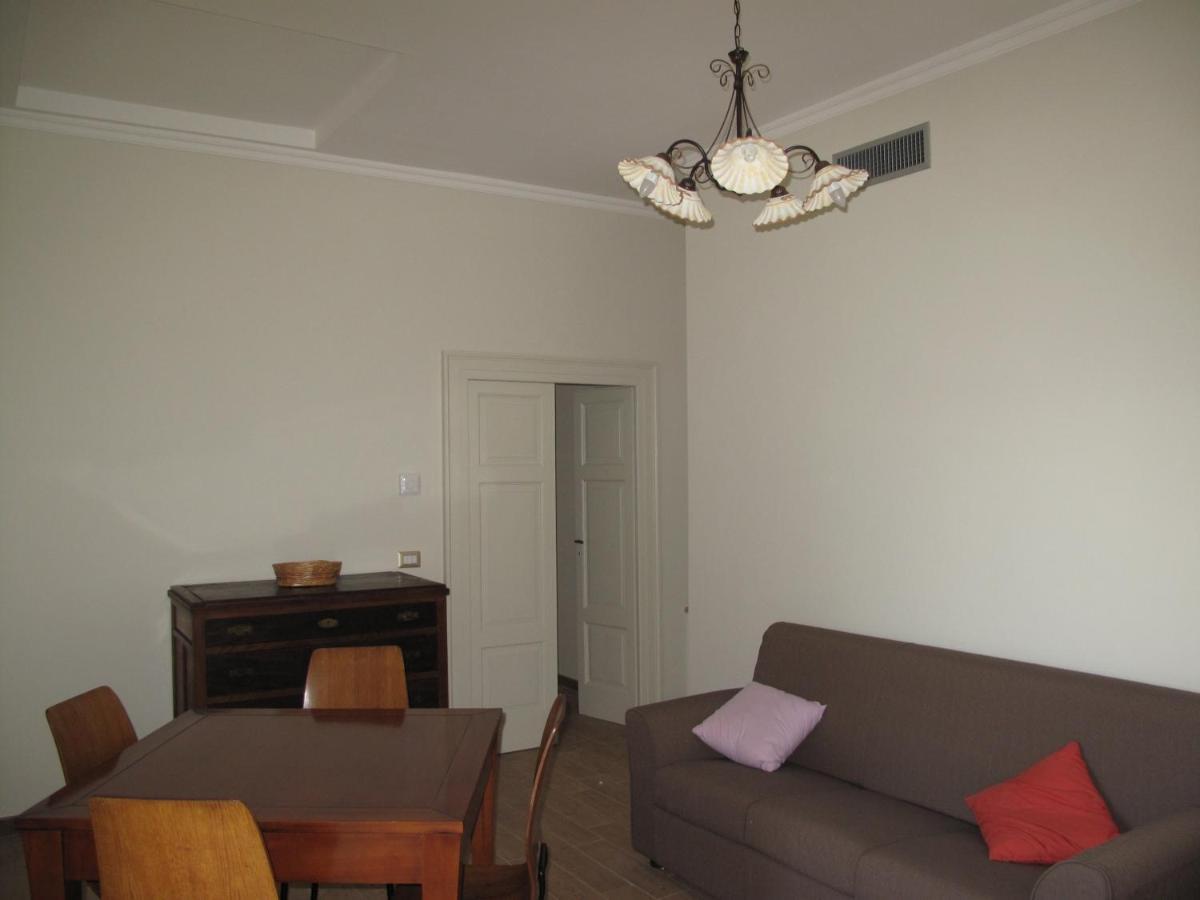 Casa Sarlo Aparthotel Petina ภายนอก รูปภาพ